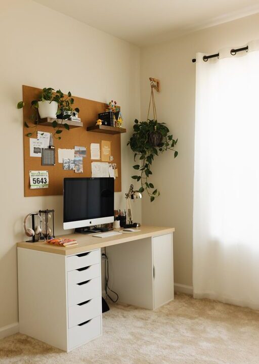 Tips for Creating a Cosy and Productive Home Office Space